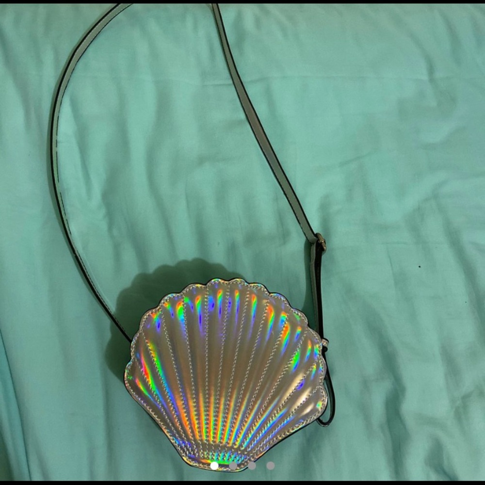 Forever 21 holographic shell purse